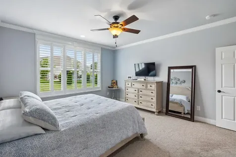 943 Nashs Nook Columbia TN 38401