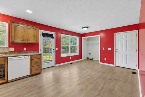 152 Mason Street Portland TN 37148