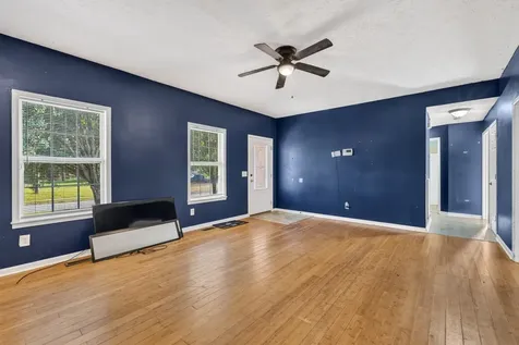 152 Mason Street Portland TN 37148