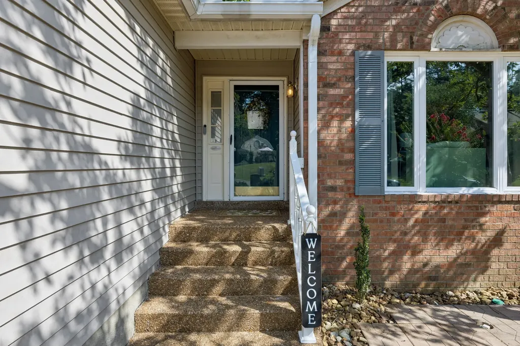 2180 Strombury Drive Hermitage TN 37076