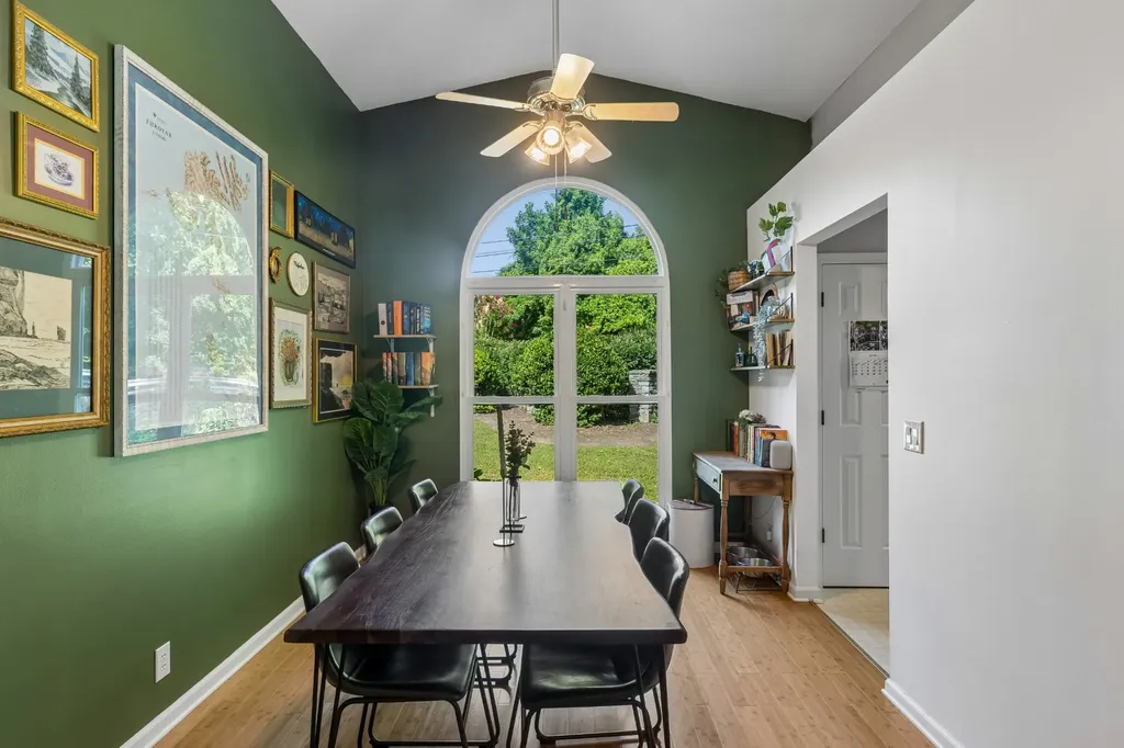 2180 Strombury Drive Hermitage TN 37076