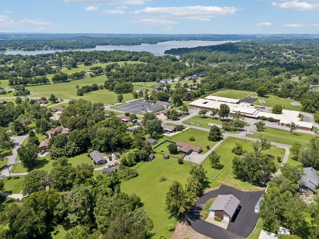 6220 Saundersville Road Mount Juliet TN 37122
