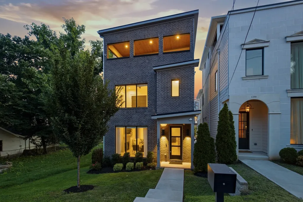 1261 2nd Ave, S Nashville TN 37210