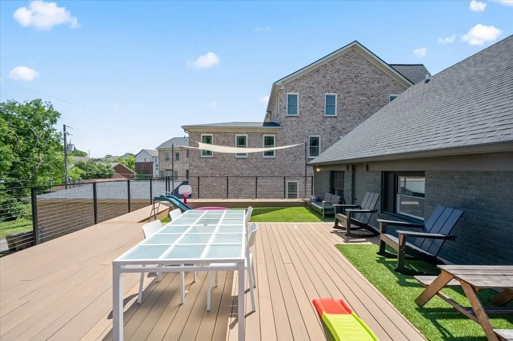 3183 Parthenon Avenue Nashville TN 37203