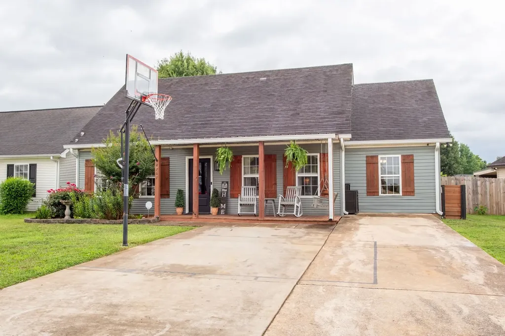 2757 Painted Pony Drive Murfreesboro TN 37128