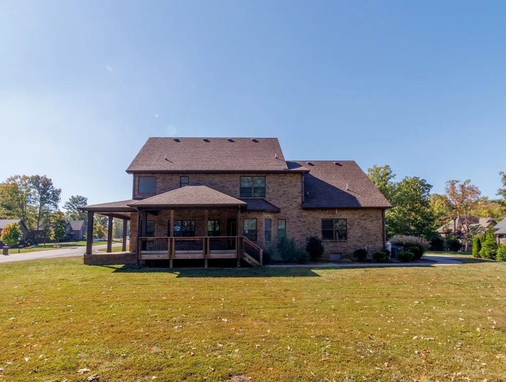 1601 Wonderboy Court Clarksville TN 37042