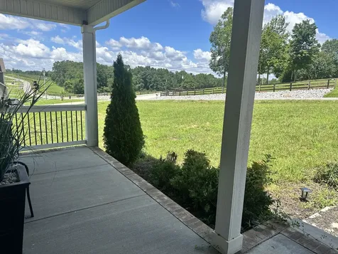 3968 Chapel Hill Road Clarksville TN 37040