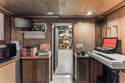 3031 Blue Buck Creek Road Duck River TN 38454