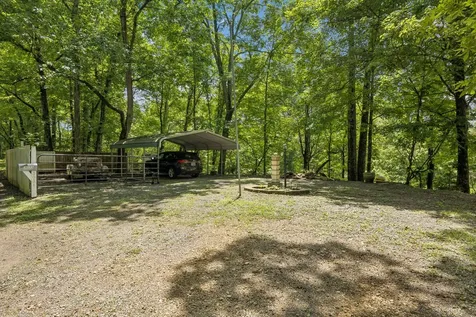 3031 Blue Buck Creek Road Duck River TN 38454