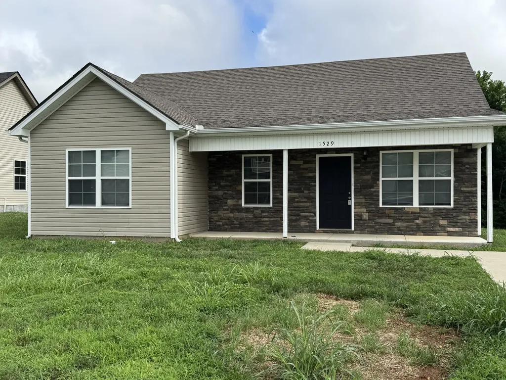 1529 Gambill Wood Drive Smyrna TN 37167