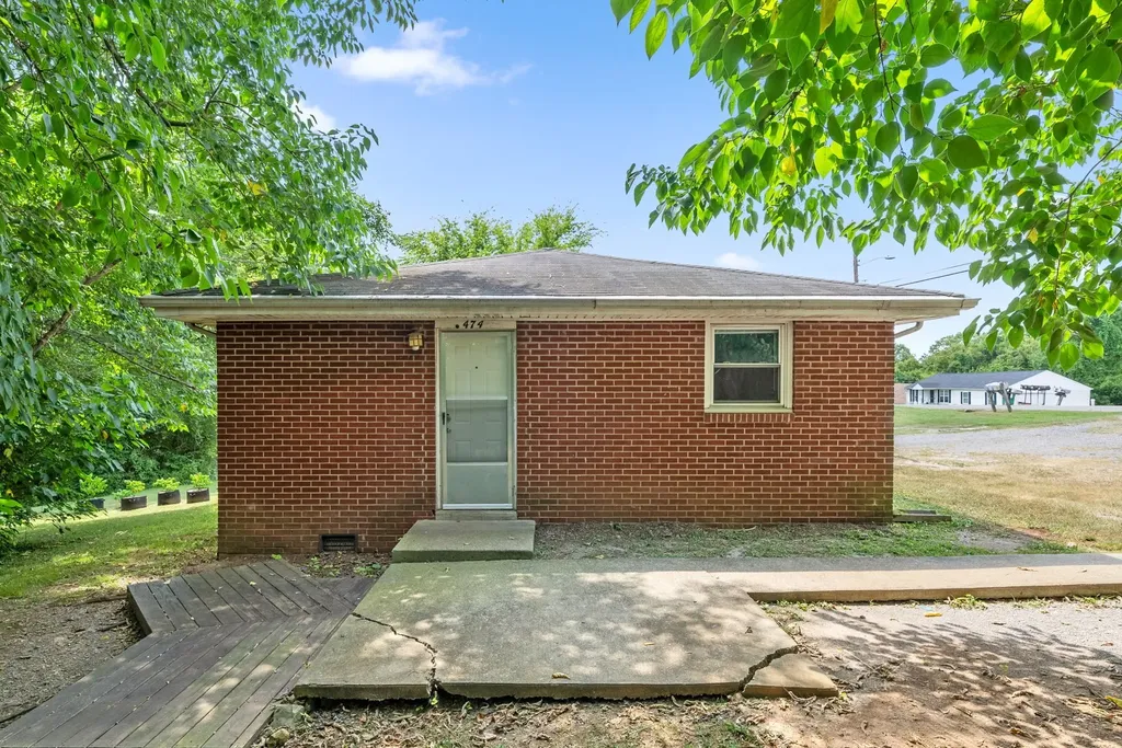 454 Circle Drive Clarksville TN 37043