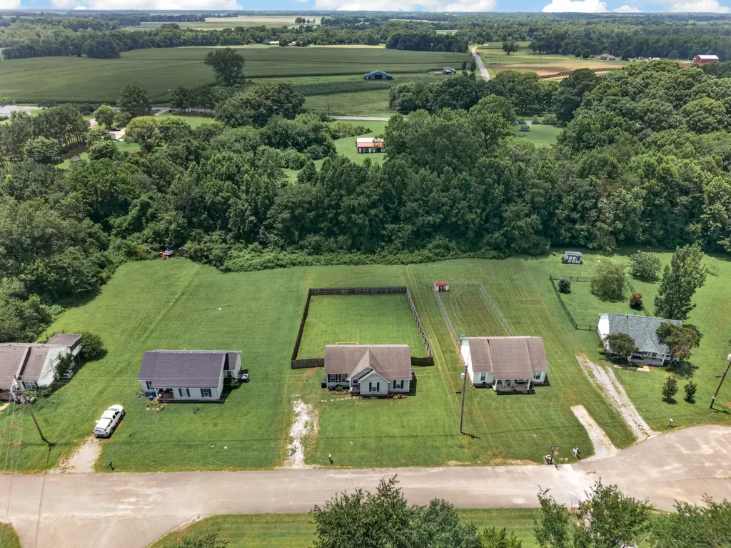 48 Ridgeline Drive Fayetteville TN 37334