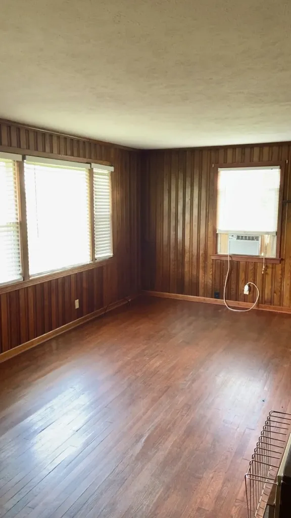 109 Thompson Street White Bluff TN 37187
