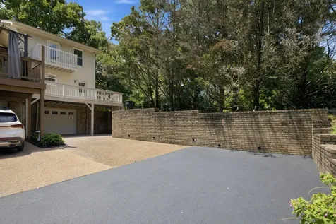 5520 Thalman Drive Brentwood TN 37027
