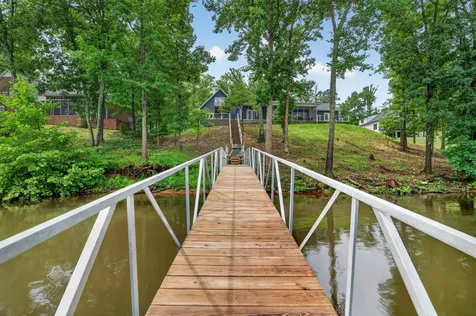 150 Beaverdam Cabin Road Camden TN 38320