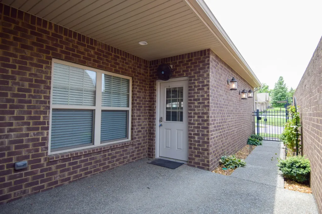 236 Glennister Court Gallatin TN 37066