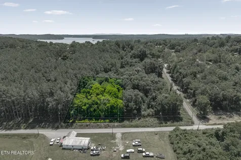 24 Hinch Street Spring City TN 37381