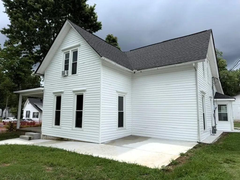 203 Donnell Street Mcminnville TN 37110