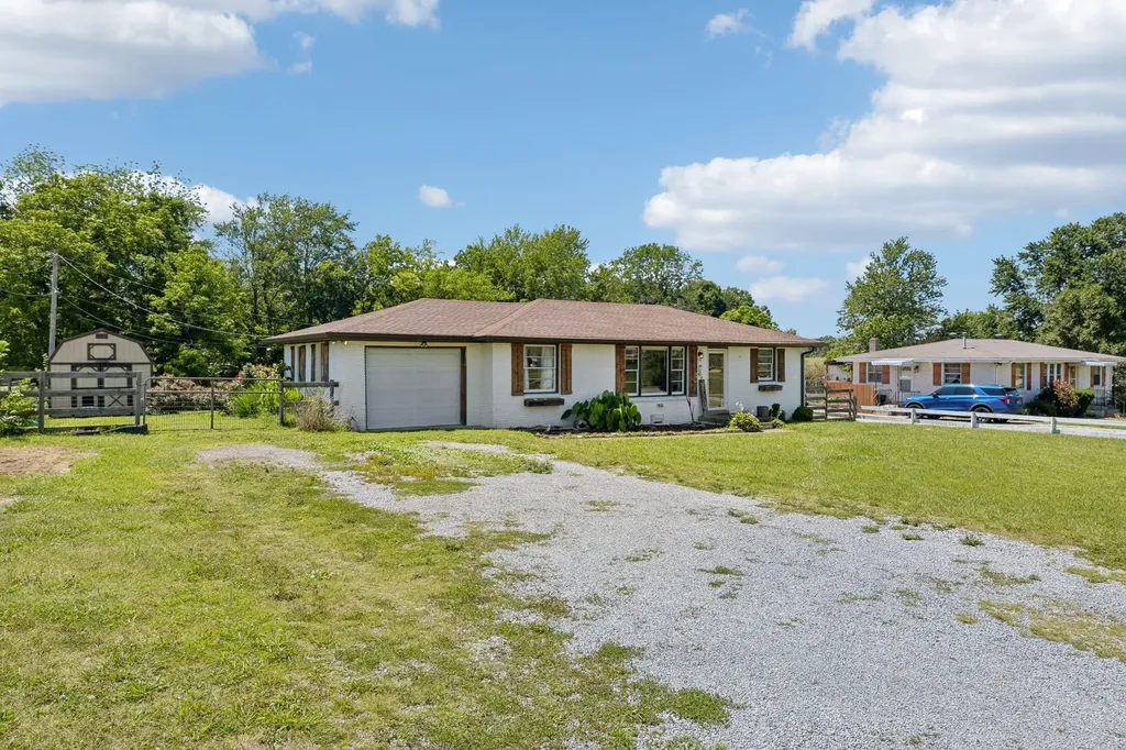 3103 Bearwallow Road Ashland City TN 37015