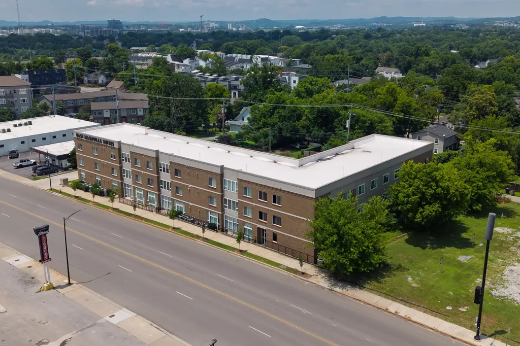 941 Main Street Nashville TN 37206