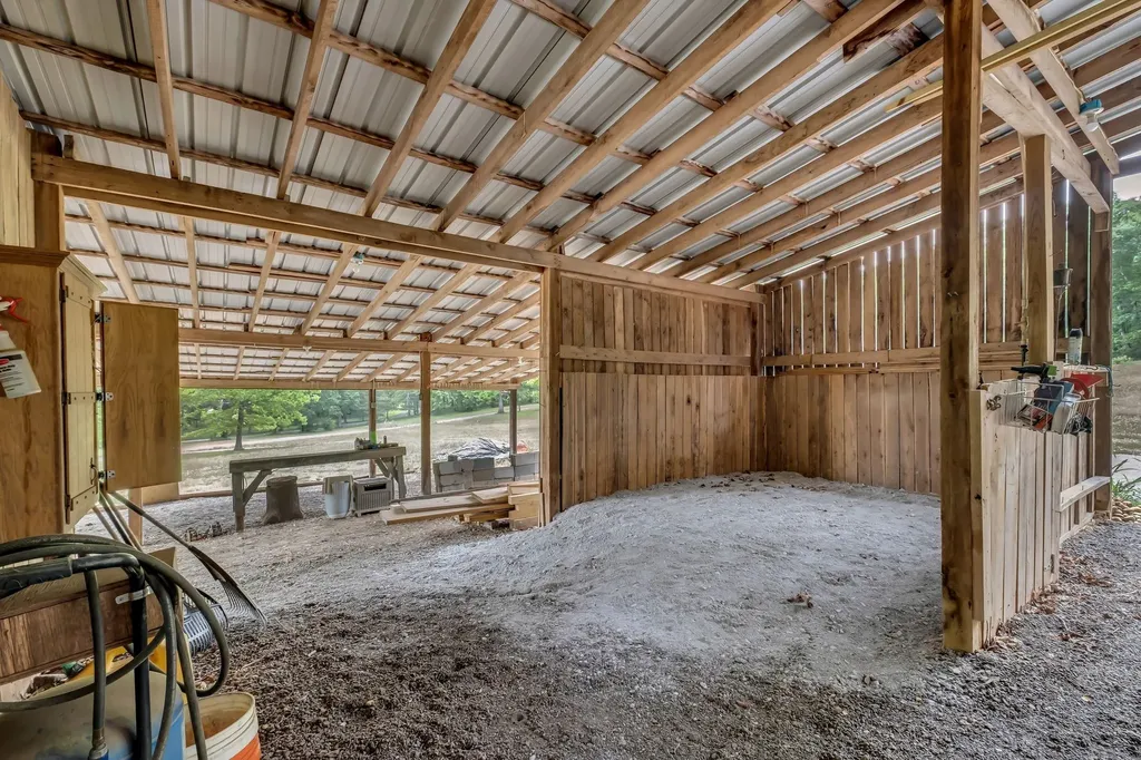 1500 Mires Road Mount Juliet TN 37122