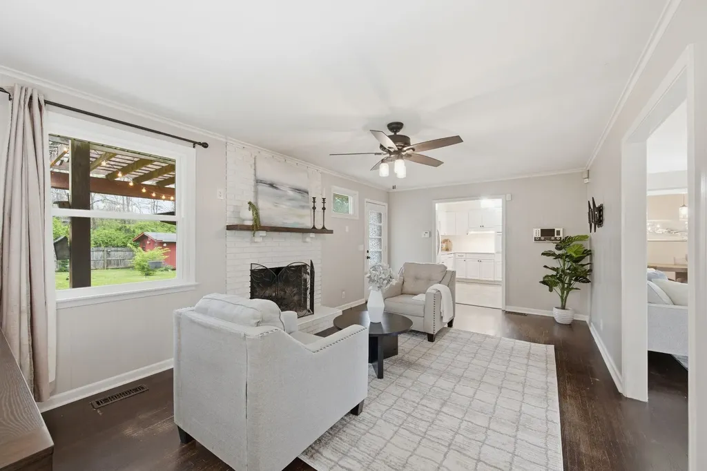 5171 Regent Drive Nashville TN 37220