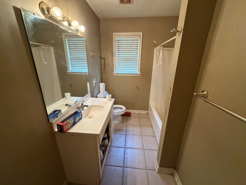 302 Drake Street Goodlettsville TN 37072