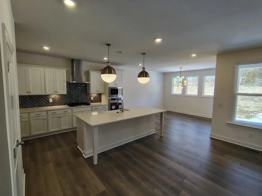 7923 Pine Street Fairview TN 37062