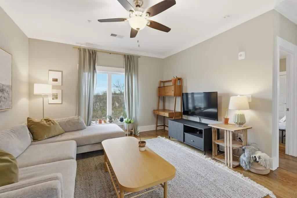 3303 Gallatin Pike Nashville TN 37216