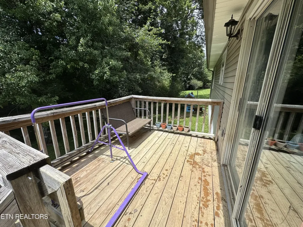 51 Rhododendron Circle Crossville TN 38555