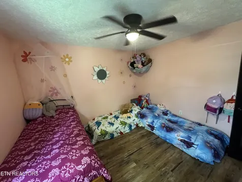 51 Rhododendron Circle Crossville TN 38555