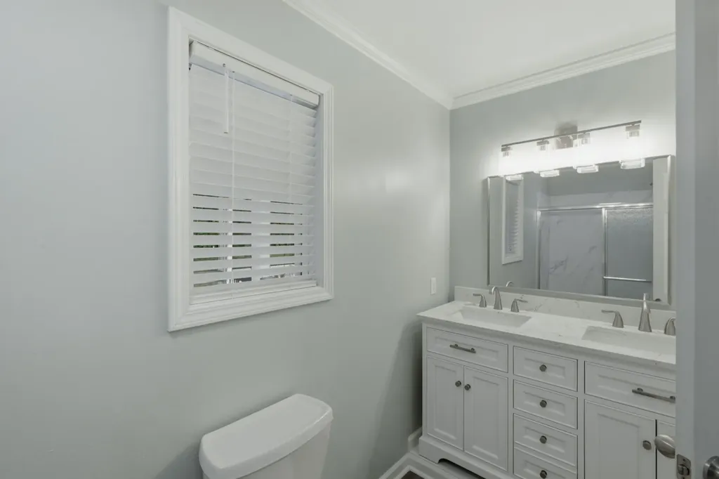 212 Pine Hill Drive Waverly TN 37185