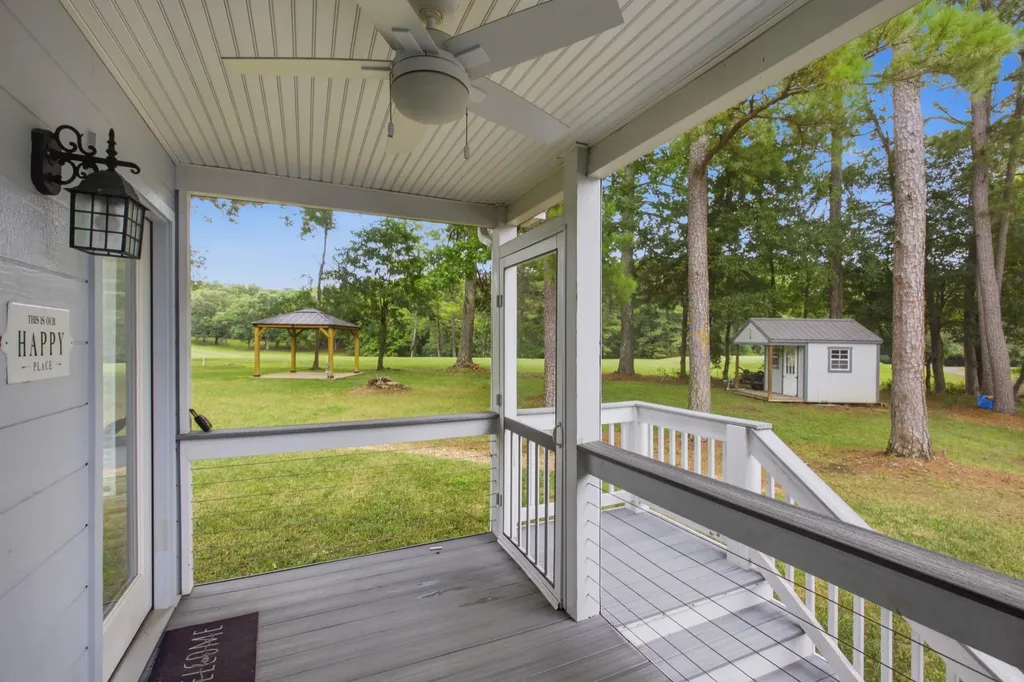 212 Pine Hill Drive Waverly TN 37185