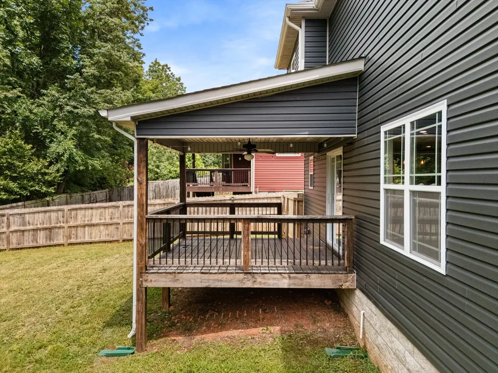 1792 Rains Road Clarksville TN 37042