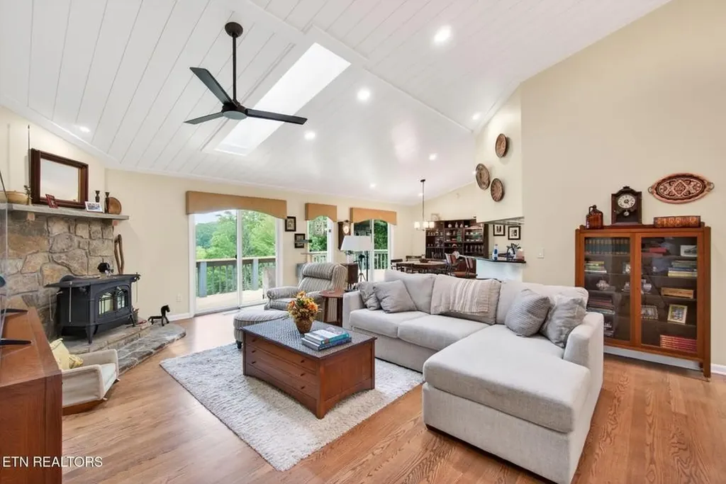 150 Lynhurst Drive Crossville TN 38558