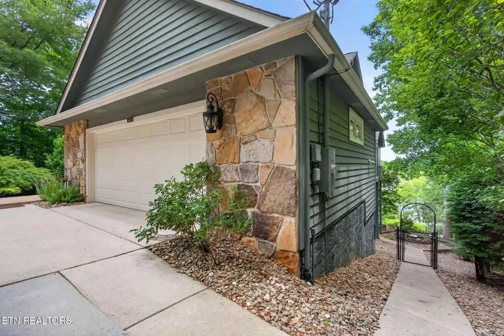 150 Lynhurst Drive Crossville TN 38558