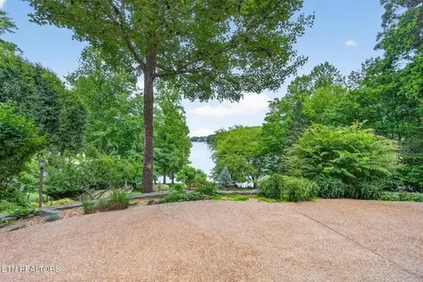 150 Lynhurst Drive Crossville TN 38558