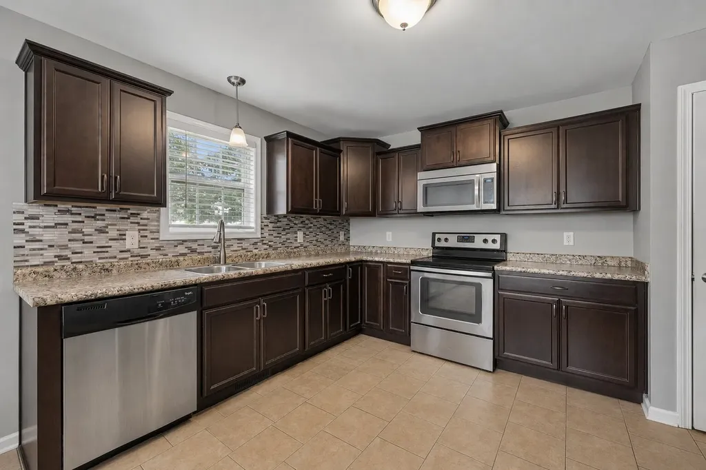 1480 Trainer Road Clarksville TN 37042