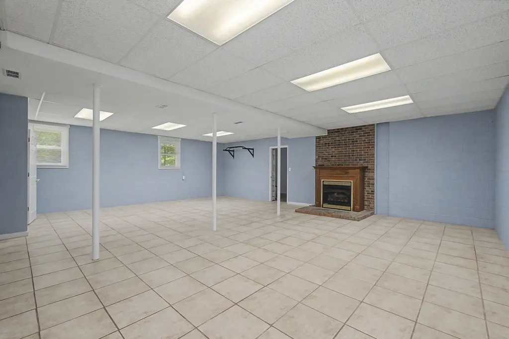 3970 Miller Drive Clarksville TN 37043