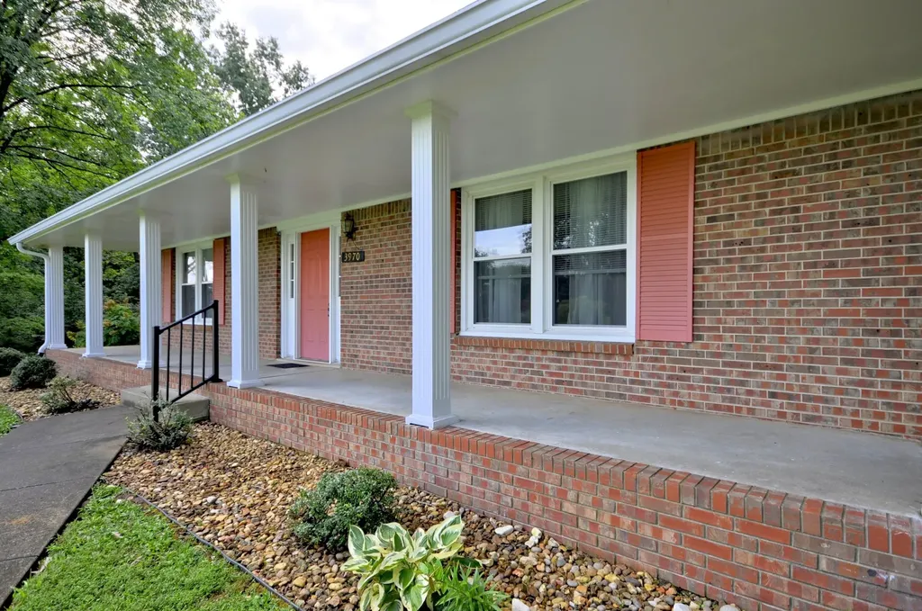3970 Miller Drive Clarksville TN 37043