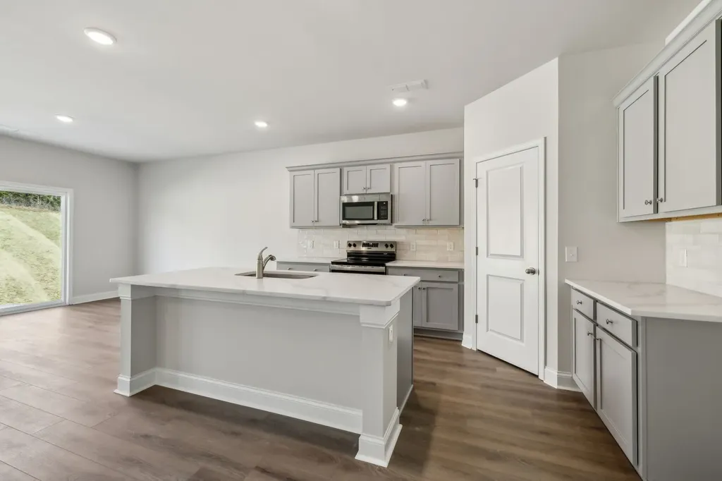 256 Limestone Way Lebanon TN 37087
