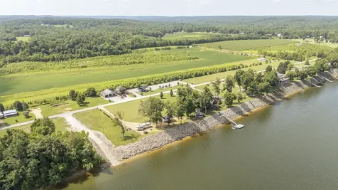 0 Col James Hardin Road Clifton TN 38425