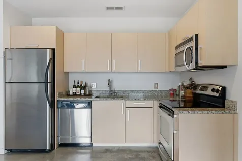 600 12th Ave S Apt 430 Nashville TN 37203