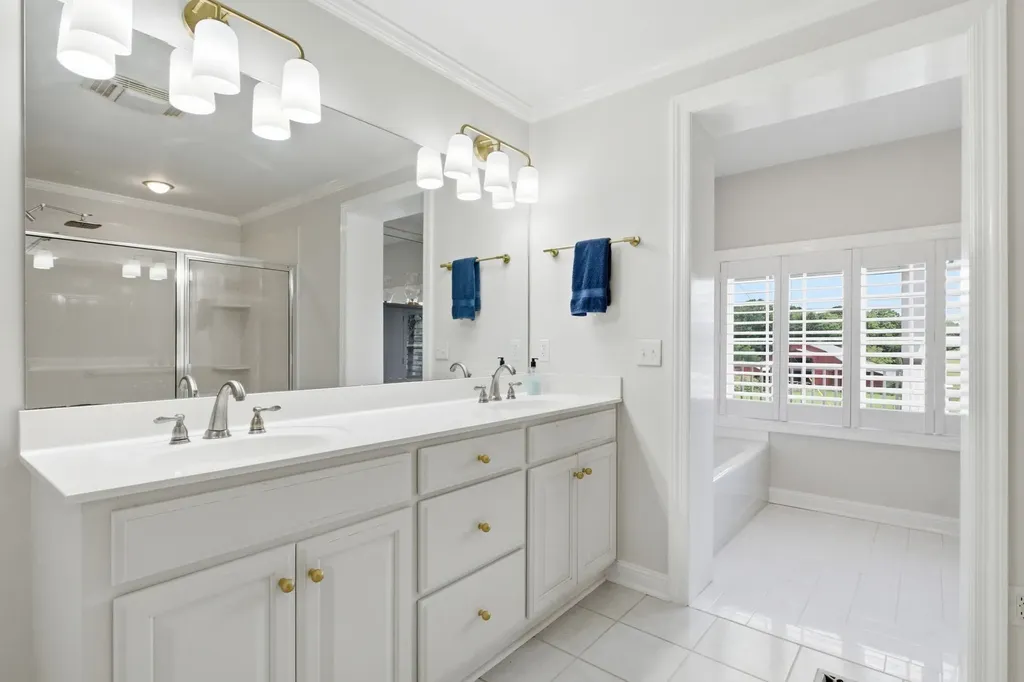 444 Old Pond Lane Dickson TN 37055