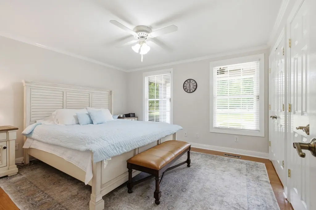 444 Old Pond Lane Dickson TN 37055