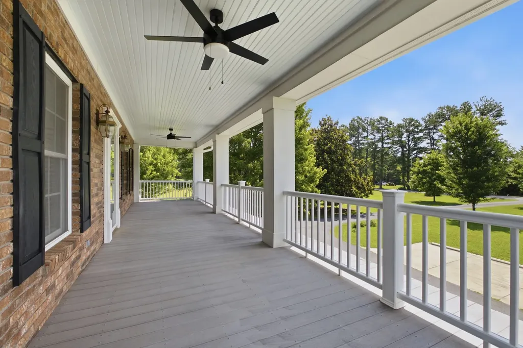 444 Old Pond Lane Dickson TN 37055
