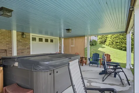 444 Old Pond Lane Dickson TN 37055