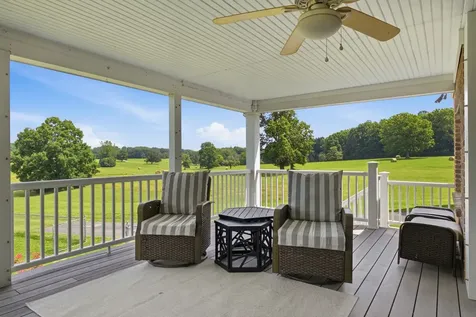 444 Old Pond Lane Dickson TN 37055