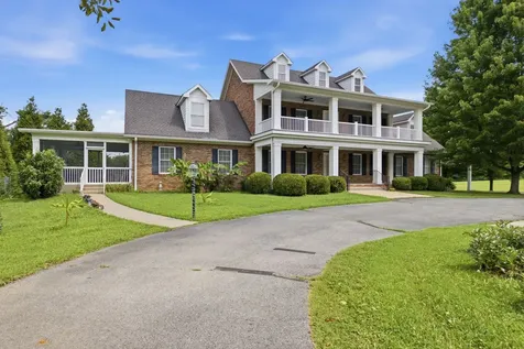 444 Old Pond Lane Dickson TN 37055
