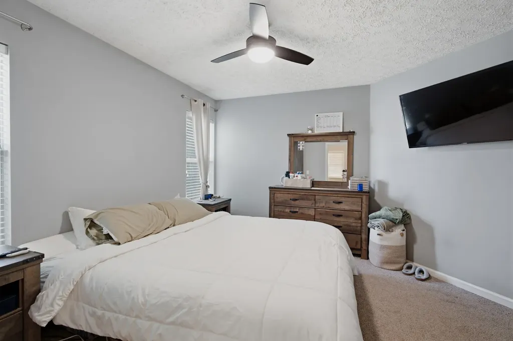 365 N Birchwood Drive Hendersonville TN 37075